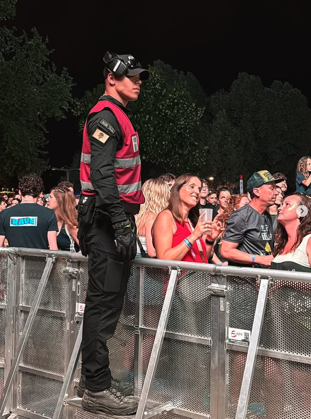 >Ein starkes Team. Klare Sicht. Volle Verantwortung.